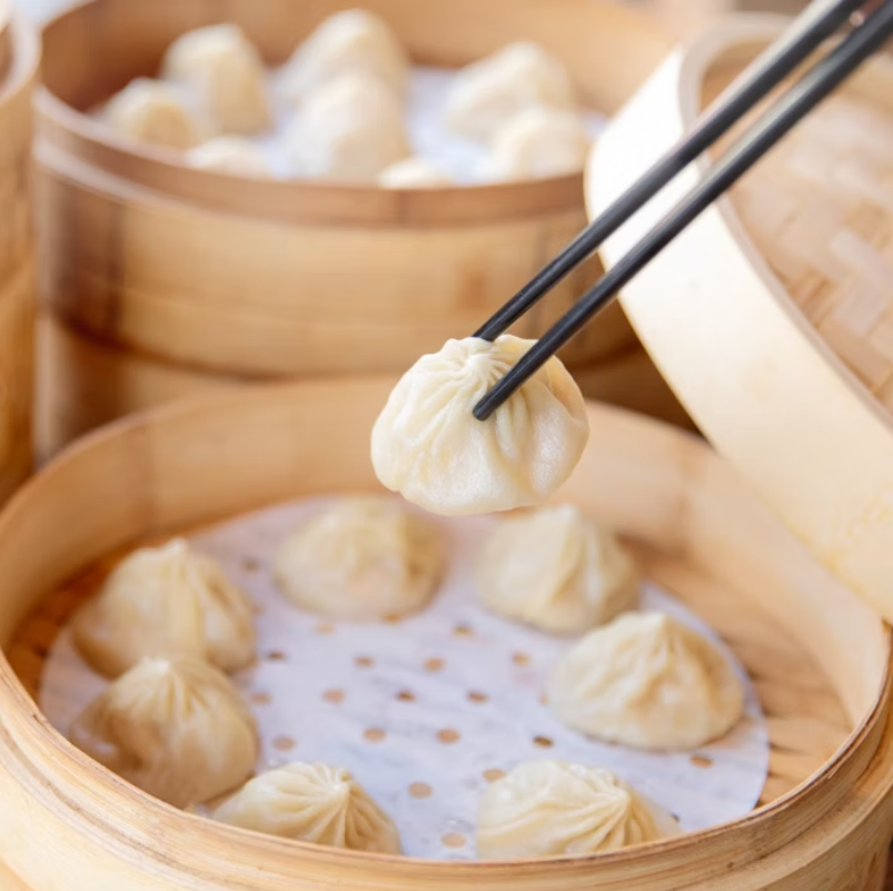 Pork Xiao Long Bao (8) /(小笼包）