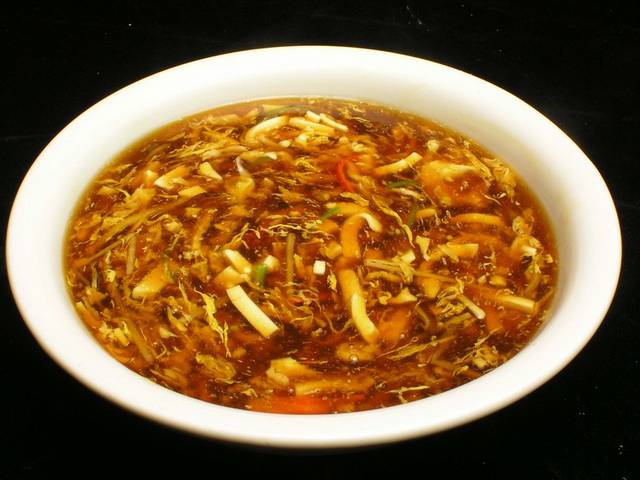 Hot & Sour Soup 酸辣汤 (Bowl)--Spicy